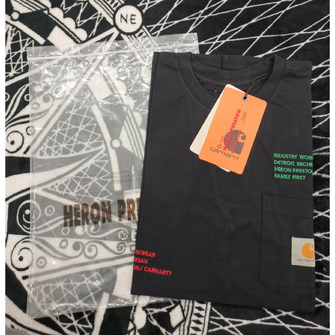 HERON PRESTON(ヘロンプレストン)のヘロンプレストン×カーハート コラボTシャツ L メンズのトップス(Tシャツ/カットソー(半袖/袖なし))の商品写真