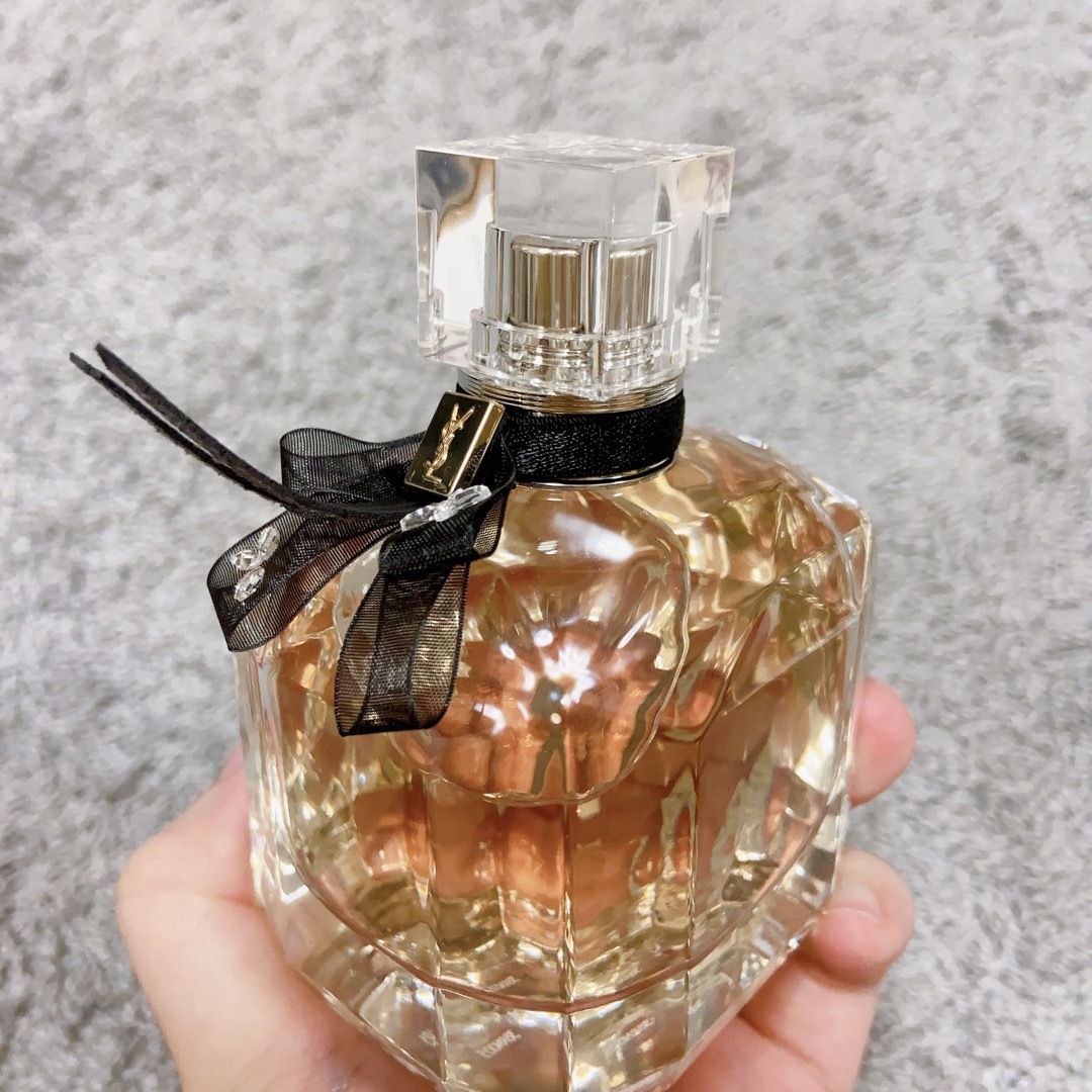 YSL モンパリオーデパルファム90ml