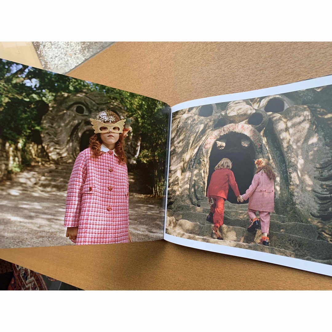 Gucci(グッチ)のGUCCI グッチ Children's Collection BOOK キッズ/ベビー/マタニティのキッズ/ベビー/マタニティ その他(その他)の商品写真