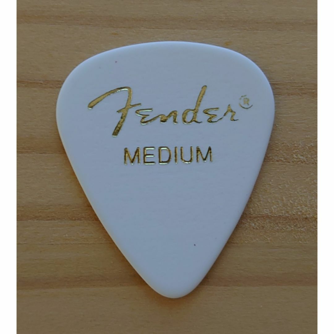 Fender(フェンダー)のFender ピック Thin2枚 Medium2枚 楽器のギター(その他)の商品写真