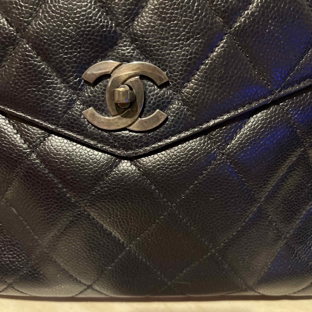 CHANEL(シャネル)のシャネル　チェーンショルダーバッグ　ハンドバッグ　ココマーク　ネイビー　シルバー レディースのバッグ(ショルダーバッグ)の商品写真