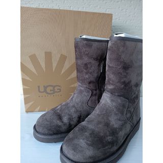 アグ(UGG)のUGGアグ　ムートンブーツ　ミドル丈(ブーツ)