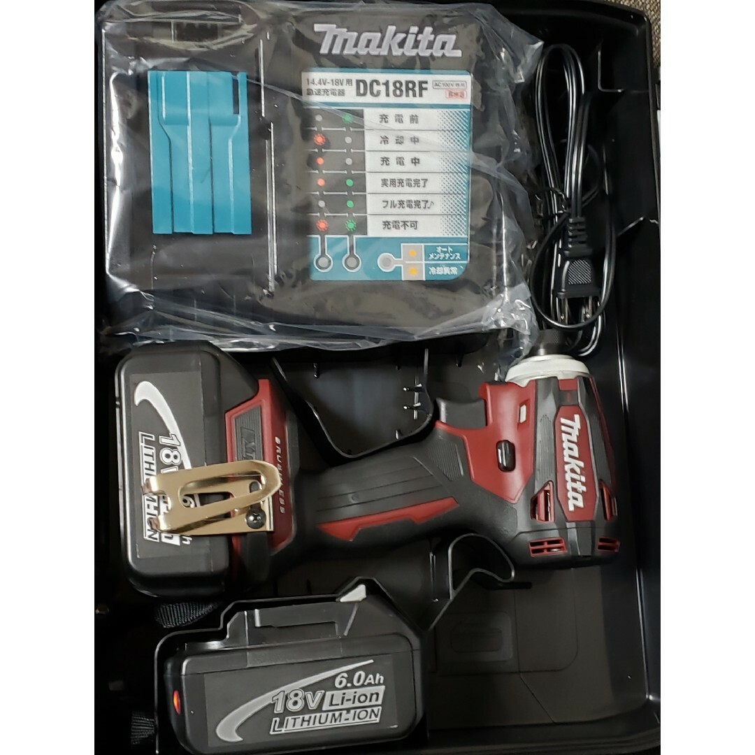 Makita(マキタ)の【アンカー様専用】3セット マキタ　インパクトドライバー　TD172DGX スポーツ/アウトドアの自転車(工具/メンテナンス)の商品写真