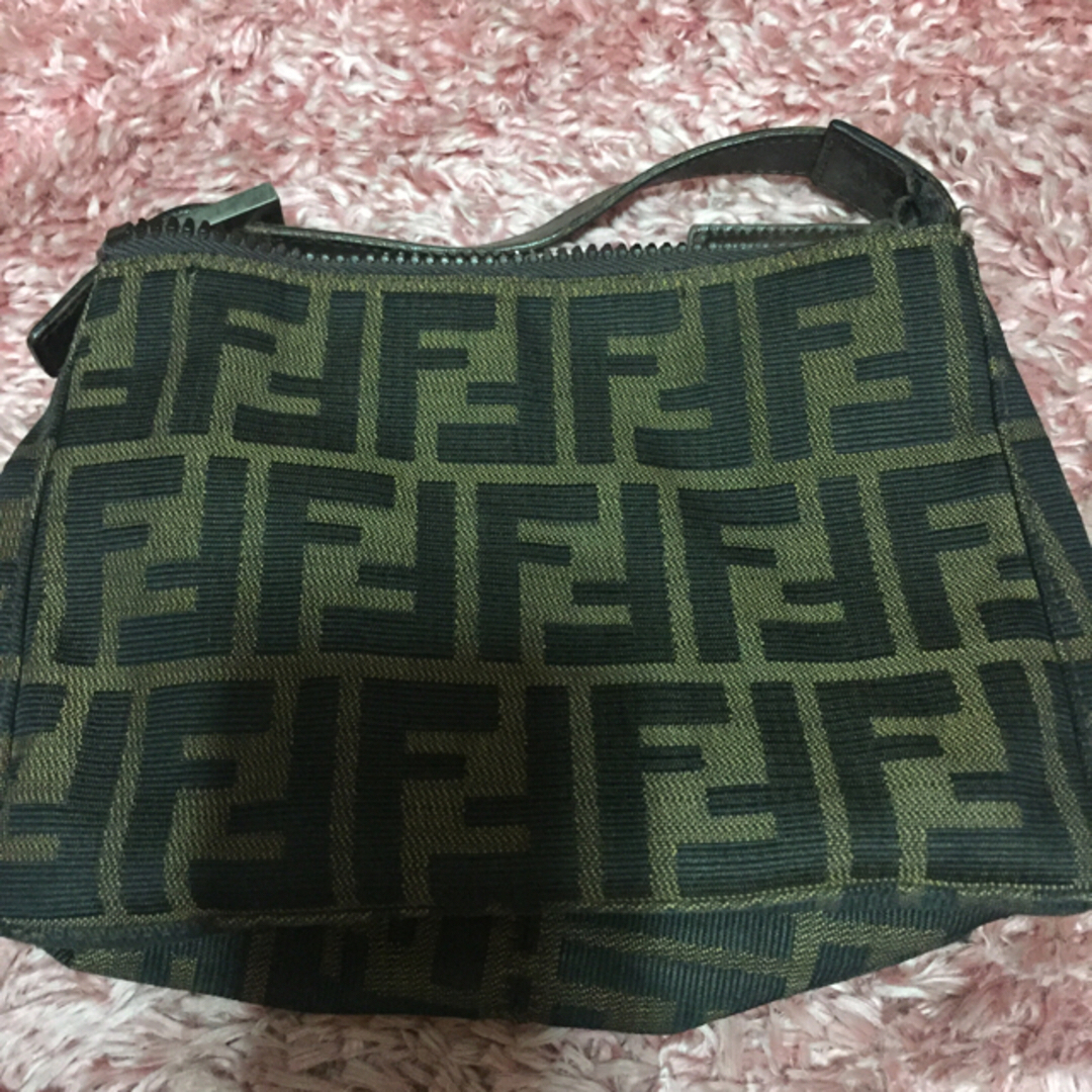 FENDI ポーチ