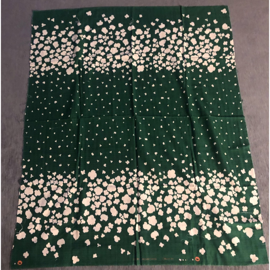 NAOMI ITO(ナオミイトウ)のナニイロ　naniiro peaceful cooing 3色はぎれセット ハンドメイドの素材/材料(生地/糸)の商品写真