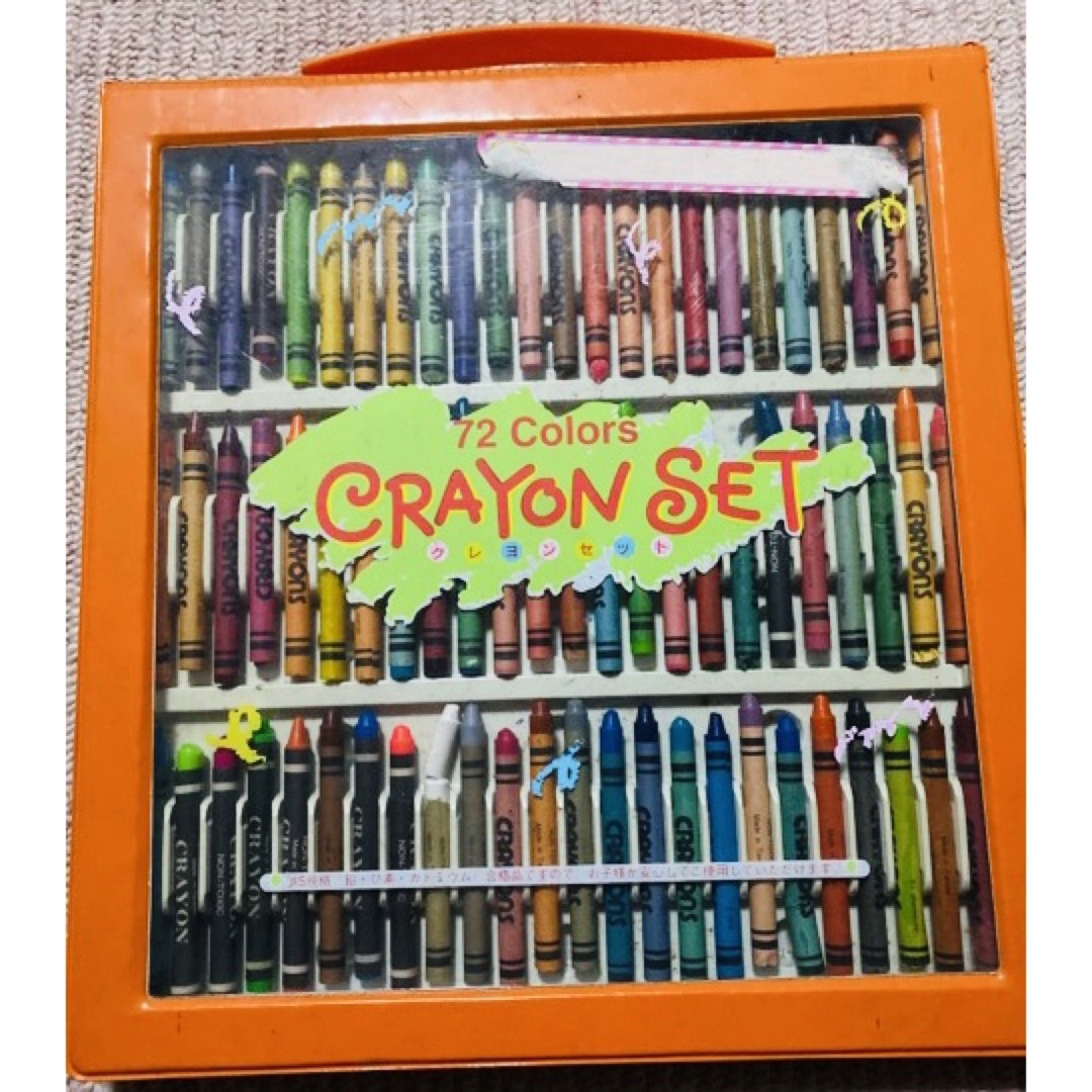 【クレヨンセット】７２色crayonセット エンタメ/ホビーのアート用品(クレヨン/パステル)の商品写真