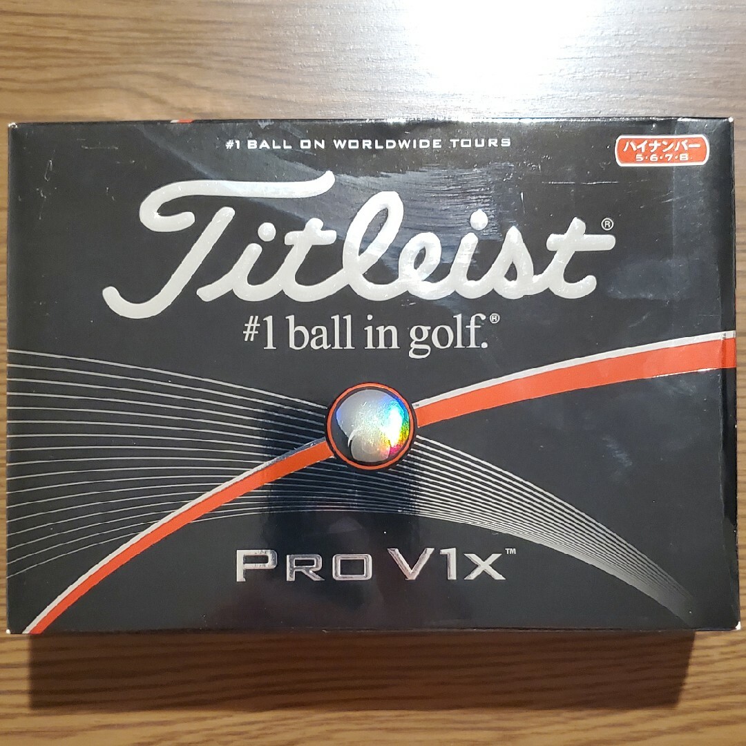 Titleist(タイトリスト)のタイトリスト PRO V1X 1ダース チケットのスポーツ(ゴルフ)の商品写真