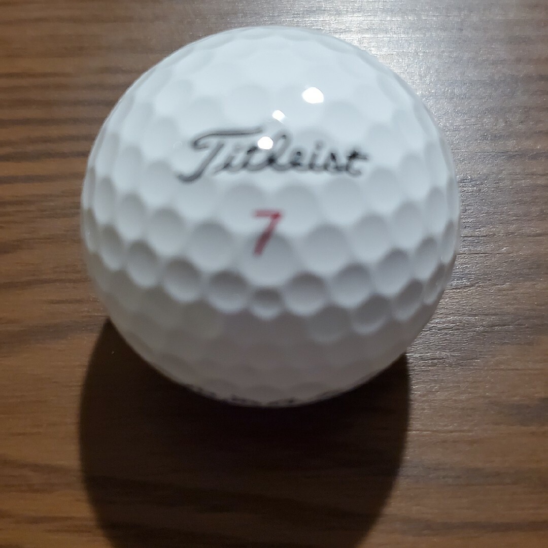 Titleist(タイトリスト)のタイトリスト PRO V1X 1ダース チケットのスポーツ(ゴルフ)の商品写真