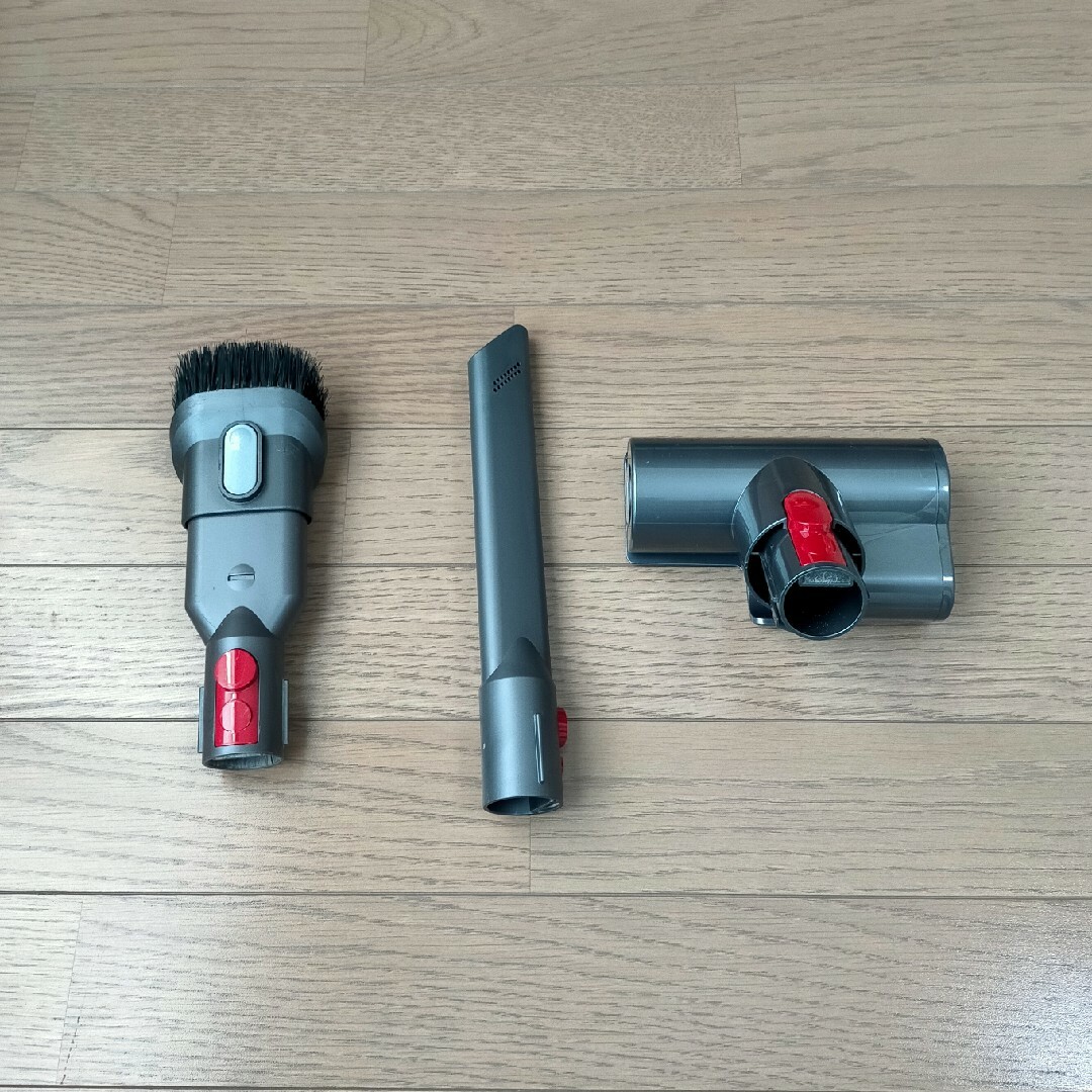 Dyson - ダイソン dyson V7 付属品 ノズルセットの通販 by deramit's ...