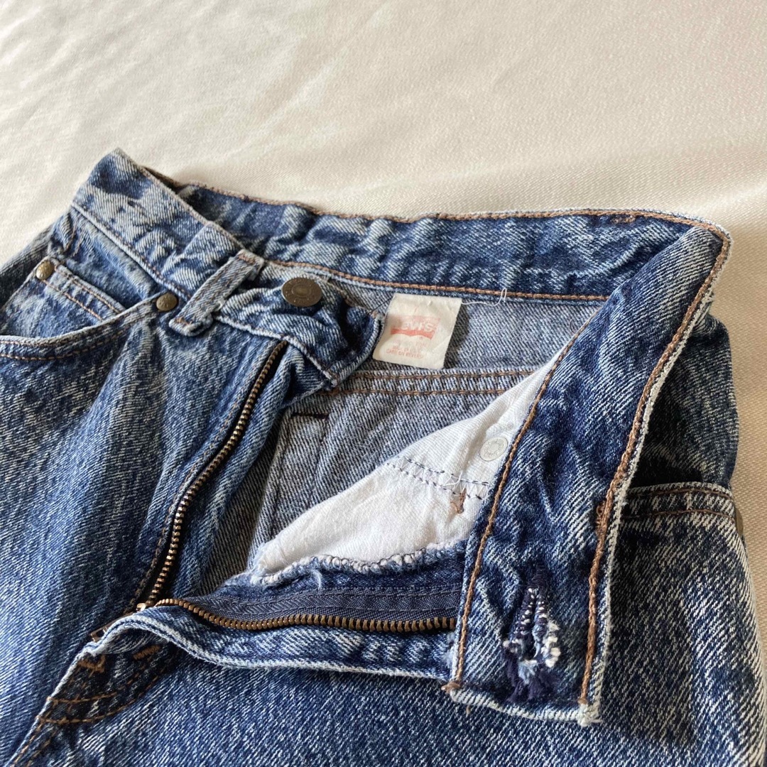 Levi's(リーバイス)のビンテージ リーバイス57901 ケミカルウォッシュ ハイウエスト デニム 7 レディースのパンツ(デニム/ジーンズ)の商品写真