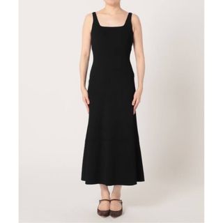 Square-Neck knit dress noble 加藤順子