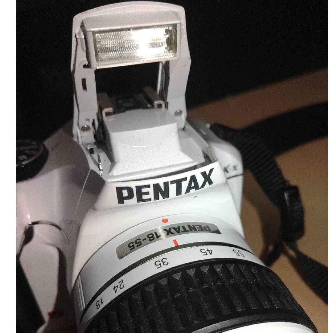 PENTAX デジタルカメラ K-x スマホ/家電/カメラのカメラ(コンパクトデジタルカメラ)の商品写真