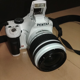 PENTAX デジタルカメラ K-x(コンパクトデジタルカメラ)