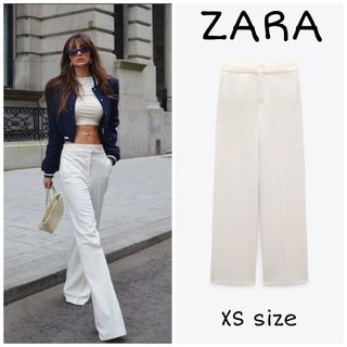 ザラ(ZARA)のZARA　ストレートフィット ミニマリスト パンツ　XSサイズ　エクリュ(カジュアルパンツ)