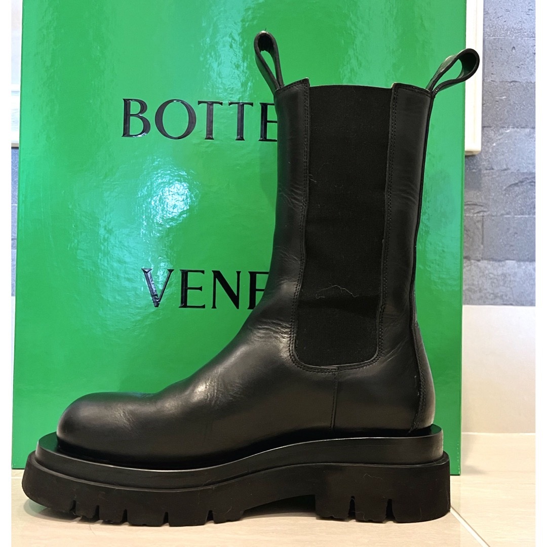 Bottega Veneta(ボッテガヴェネタ)のボッテガ ヴェネタ ラグブーツ黒 36.5 レディースの靴/シューズ(ブーツ)の商品写真