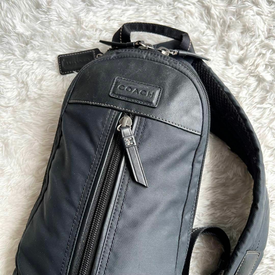 COACH(コーチ)のコーチ ボディバッグ  黒　クロスボディ  ナイロン×レザー  F70692 メンズのバッグ(ボディーバッグ)の商品写真