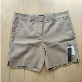 セオリー(theory)の新品　Theoryショートパンツ(ショートパンツ)