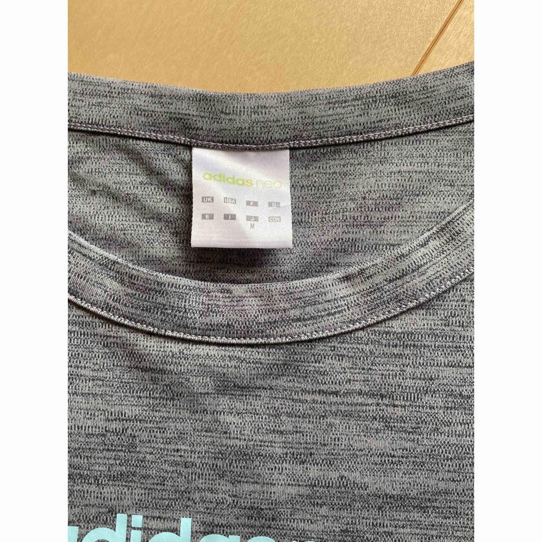 adidas(アディダス)のadidas Tシャツ　Mサイズ レディースのトップス(Tシャツ(半袖/袖なし))の商品写真