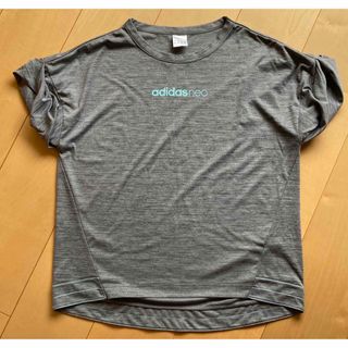 アディダス(adidas)のadidas Tシャツ　Mサイズ(Tシャツ(半袖/袖なし))