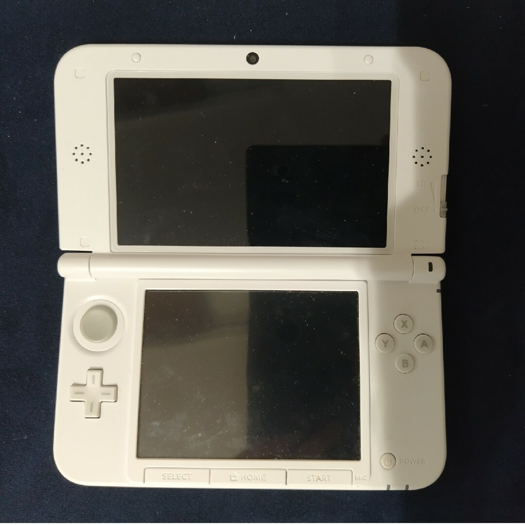 Nintendo 3DS  LL 本体 ホワイト　充電ケーブル付き