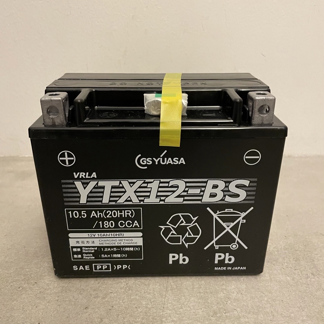 【新品】GS YUASA ユアサ バイク用バッテリー YTX12-BS 日本製
