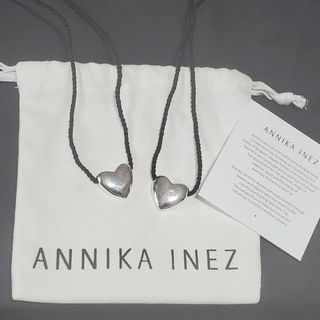 ANNIKA INEZ - 新品未使用　ANNIKA INEZ　ハートネックレス　スモール