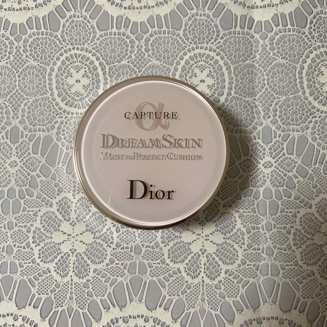 ほぼ未使用【Dior】カプチュールドリームスキンモイストクッション