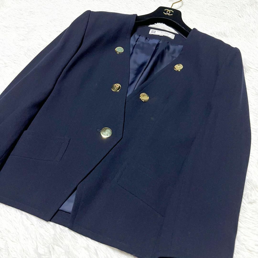 GIVENCHY - GIVENCHY ジバンシー ノーカラージャケット 金ボタン