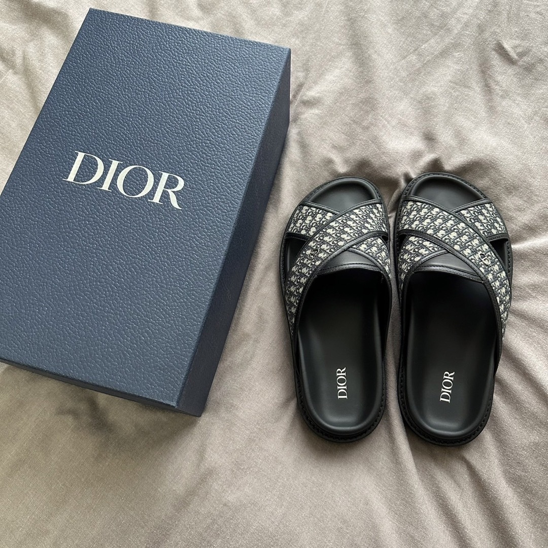 【新品未使用/正規品】DIOR AQUA サンダル 40靴/シューズ