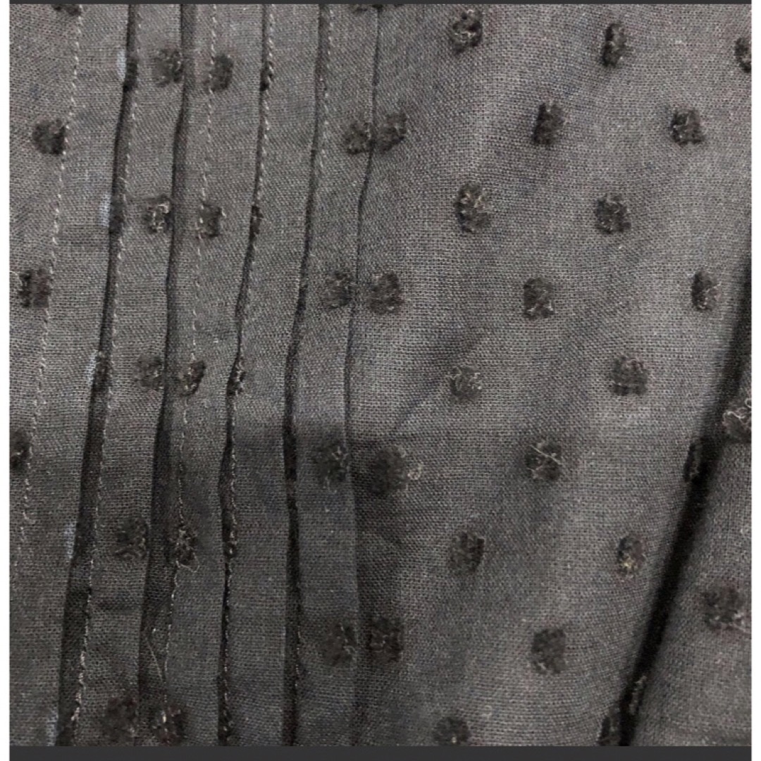 CECIL McBEE(セシルマクビー)のセシルマクビーブラウス レディースのトップス(シャツ/ブラウス(半袖/袖なし))の商品写真