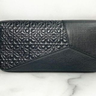 LOEWE - LOEWE ロエベ 長財布 ラウンドファスナー レザー 黒 TN180の