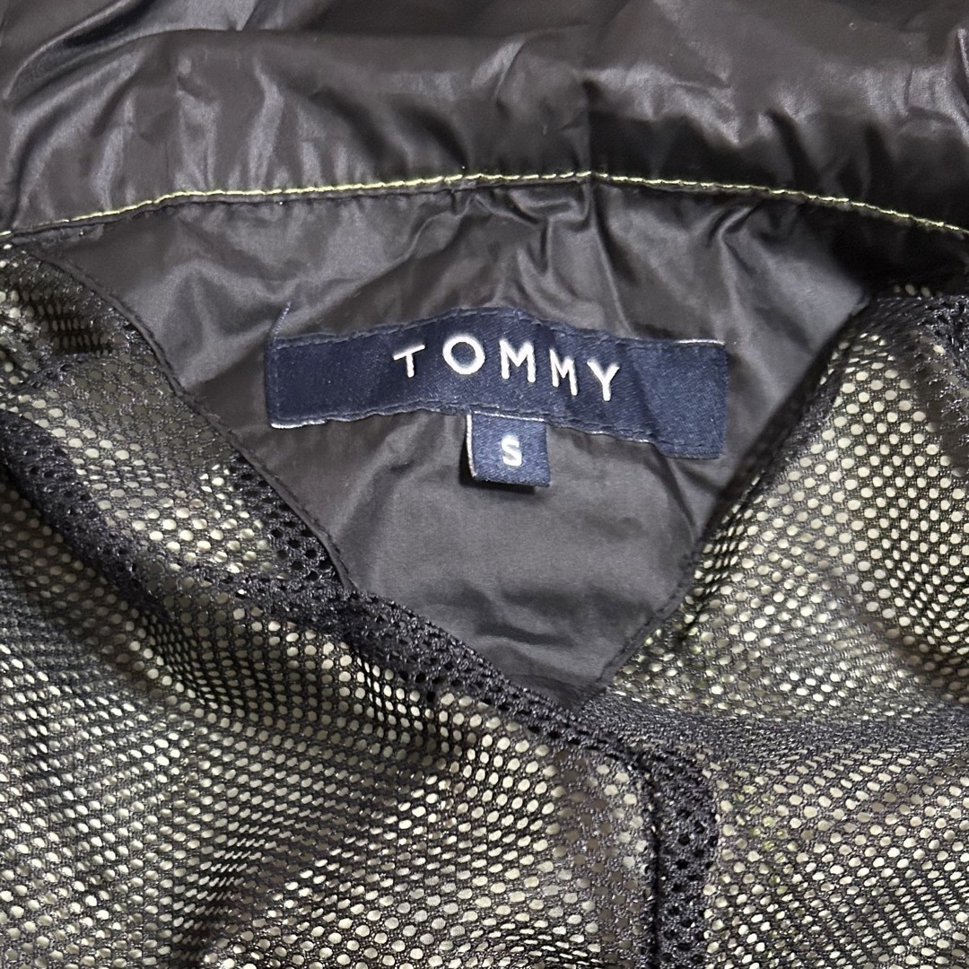 TOMMY(トミー)のTOMMY ウィンドブレーカー　 メンズのジャケット/アウター(ナイロンジャケット)の商品写真