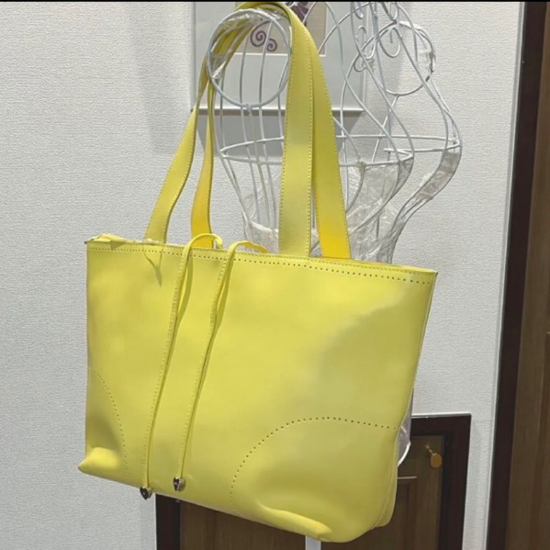 FURLAの黄色のバック♡22000円→15000円