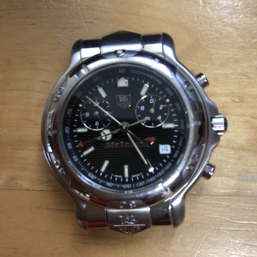 タグホイヤー  TAG HEUER