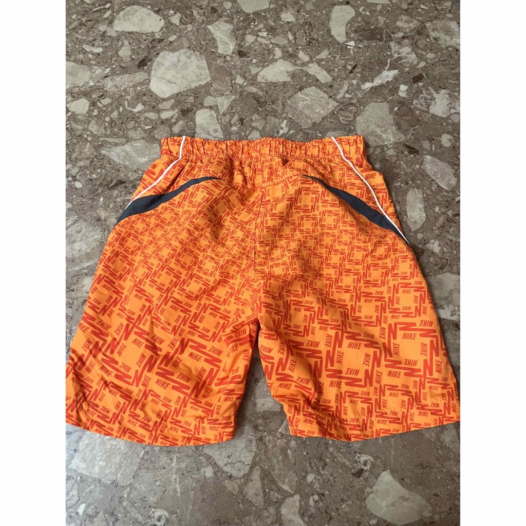 NIKE(ナイキ)のNIKE 男児 水着　xs キッズ/ベビー/マタニティのキッズ服男の子用(90cm~)(水着)の商品写真