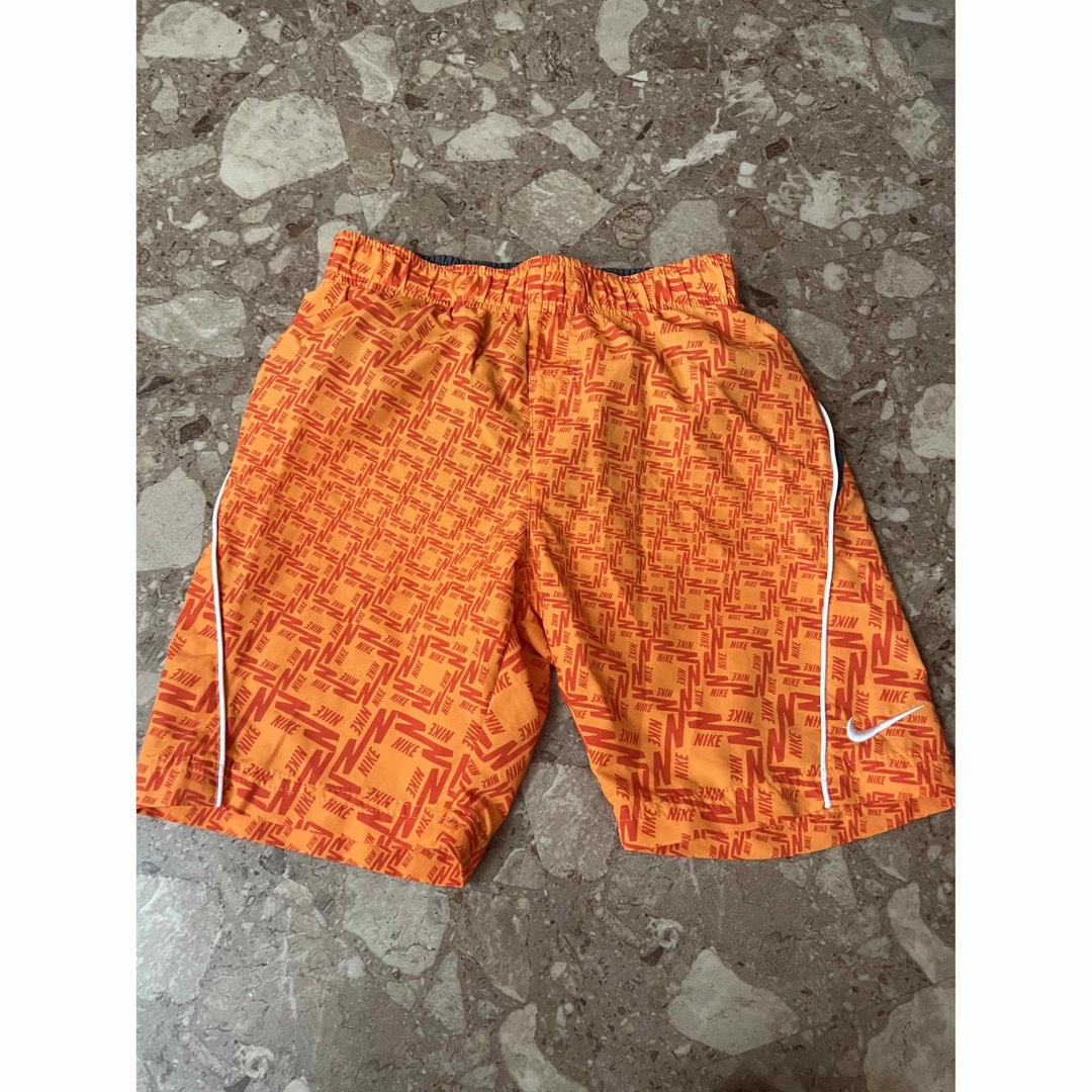 NIKE(ナイキ)のNIKE 男児 水着　xs キッズ/ベビー/マタニティのキッズ服男の子用(90cm~)(水着)の商品写真