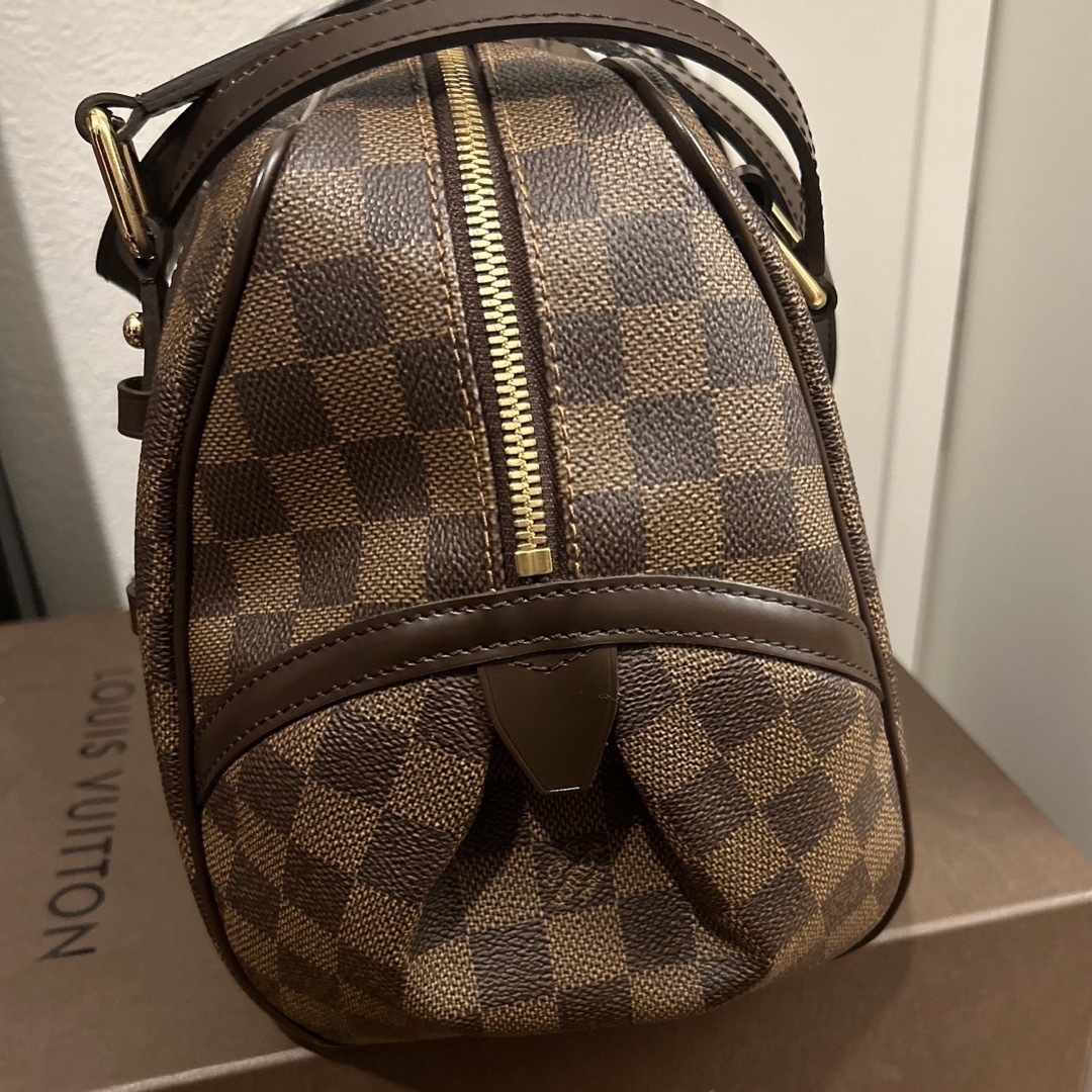 LOUIS VUITTON(ルイヴィトン)のヴィトン　リヴィントン　 レディースのバッグ(ハンドバッグ)の商品写真