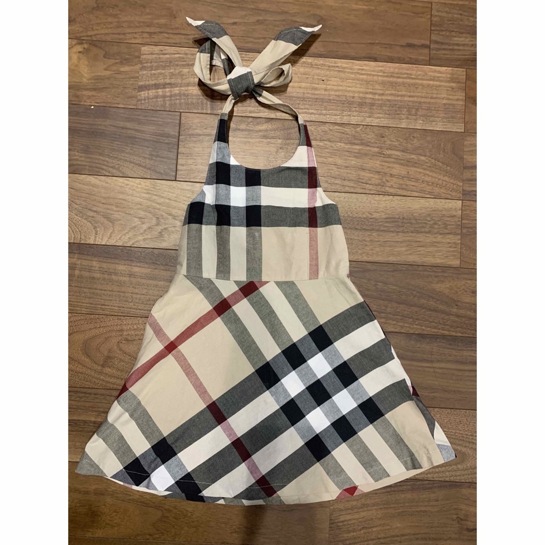 BURBERRY(バーバリー)のBurberry ワンピース100A キッズ/ベビー/マタニティのキッズ服女の子用(90cm~)(ワンピース)の商品写真