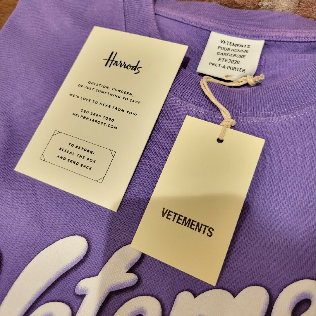 VETEMENTS(ヴェトモン)のVETEMENTS☆Oversized Logo T-shirt XSヴェトモン メンズのトップス(Tシャツ/カットソー(半袖/袖なし))の商品写真