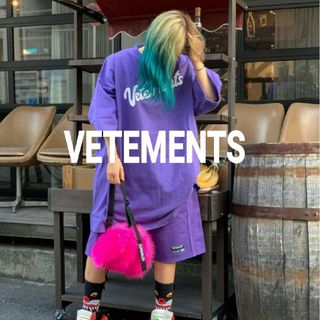 ヴェトモン(VETEMENTS)のVETEMENTS☆Oversized Logo T-shirt XSヴェトモン(Tシャツ/カットソー(半袖/袖なし))