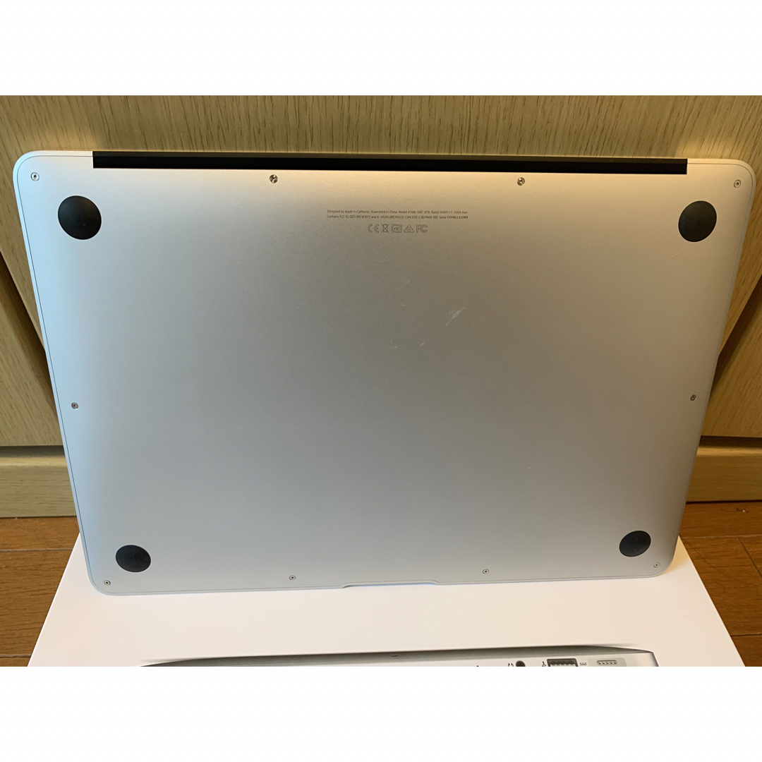 Mac (Apple)(マック)のMacBook Air 2017 MQD32J/A スマホ/家電/カメラのPC/タブレット(ノートPC)の商品写真