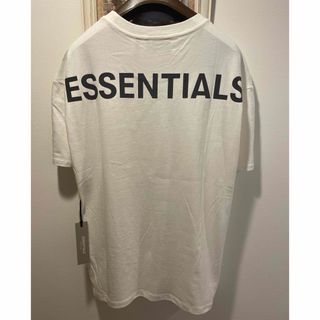 フィアオブゴッド(FEAR OF GOD)の国内正規品FOG ESSENTIALS リフレクターロゴ  Tシャツ　サイズM(Tシャツ/カットソー(半袖/袖なし))