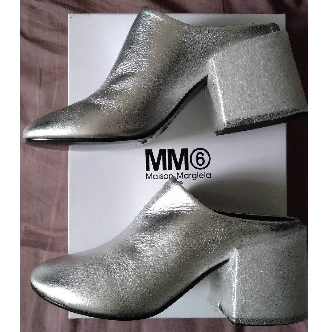 MM6(エムエムシックス)の新品未使用☆ＭＭ６ シルバーサボ レディースの靴/シューズ(ミュール)の商品写真