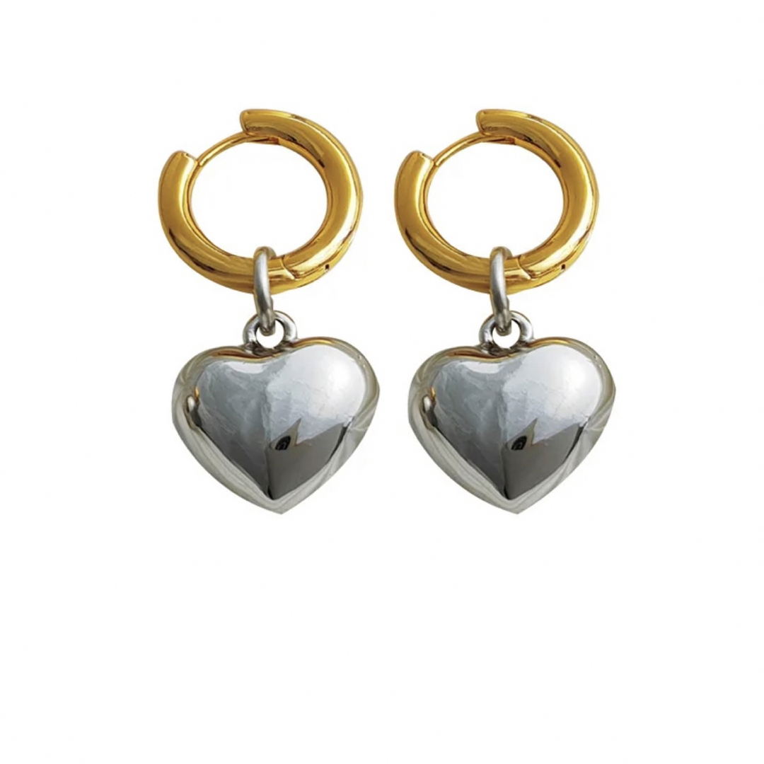 AMBUSH(アンブッシュ)の【Design Heart charm pierce】#094 18k レディースのアクセサリー(ピアス)の商品写真