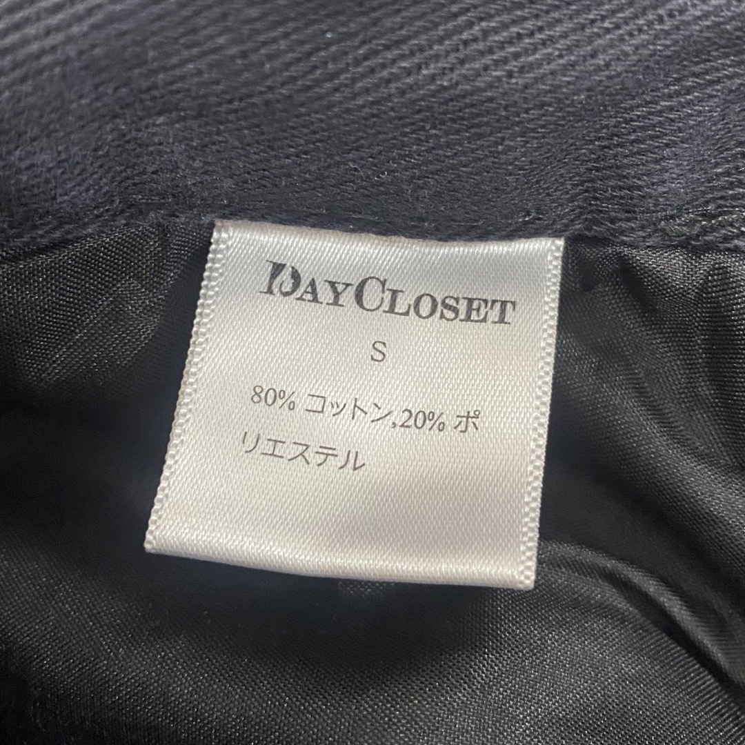 DAY CLOSET デニムショートパンツ ブラック レディースのパンツ(ショートパンツ)の商品写真