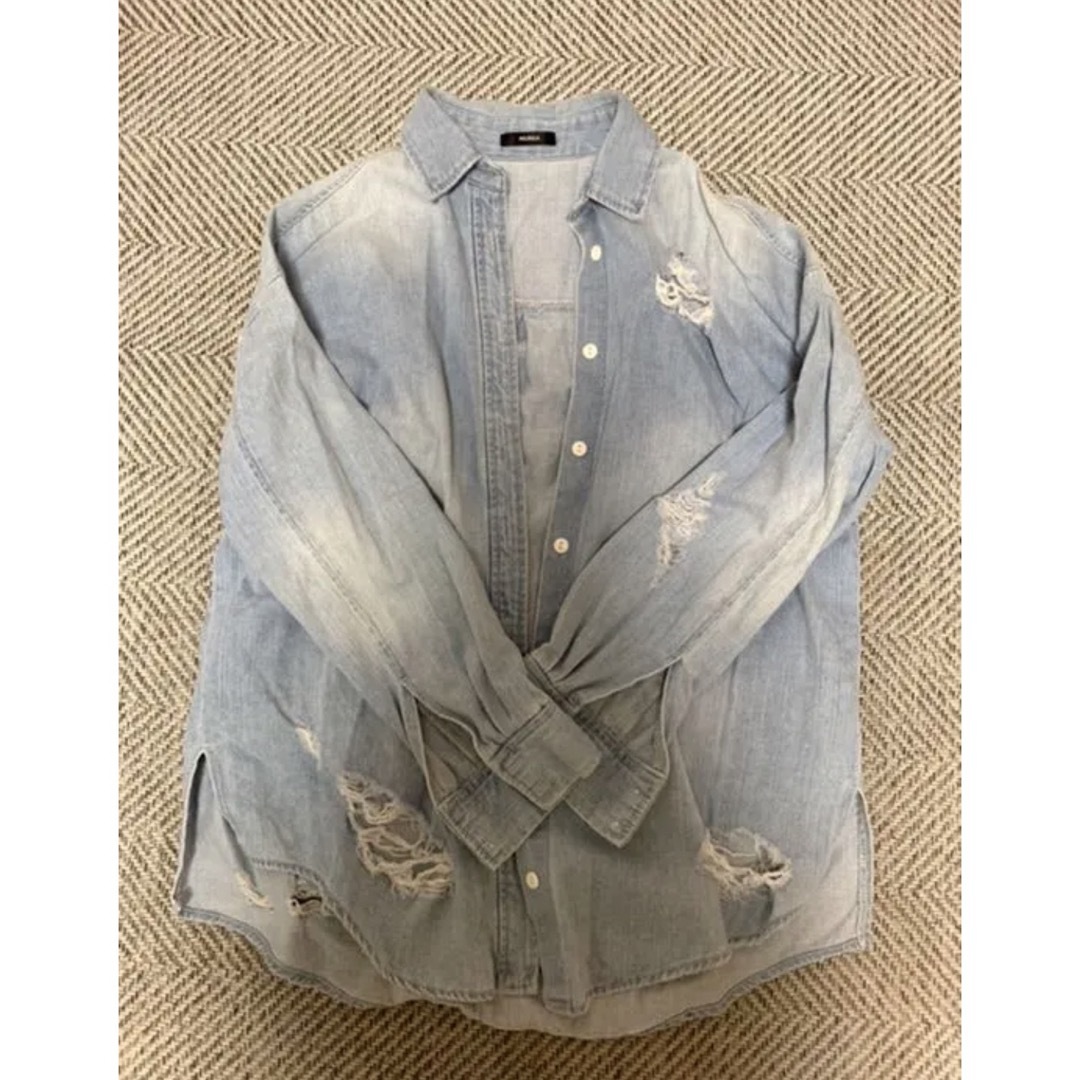 MURUA(ムルーア)のMURUA ダメージデニムシャツ レディースのジャケット/アウター(Gジャン/デニムジャケット)の商品写真