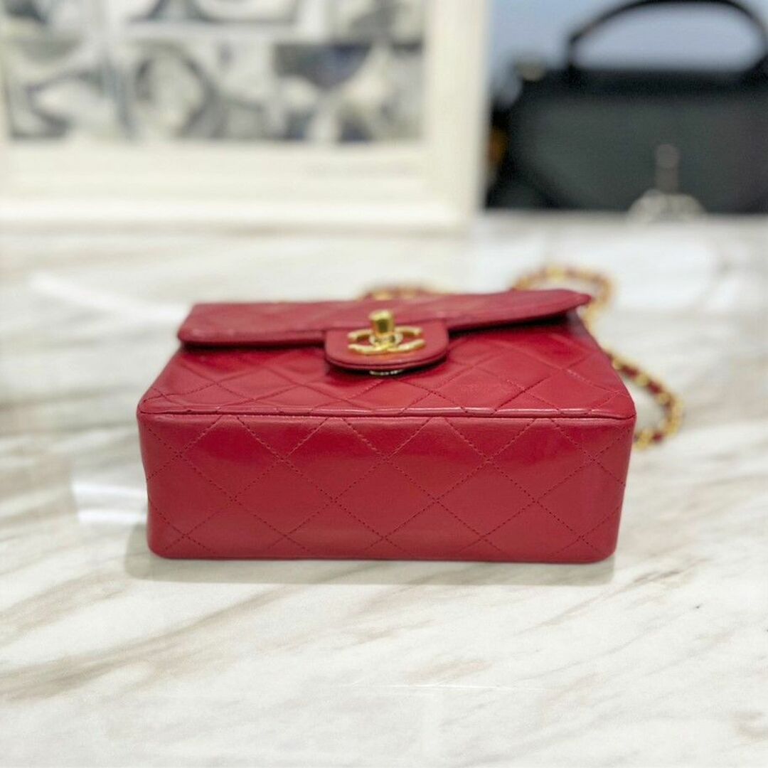 amabie_CHANEL買取店購入 CHANEL 巾着 バック　ポーチつき　赤　red ラムスキン