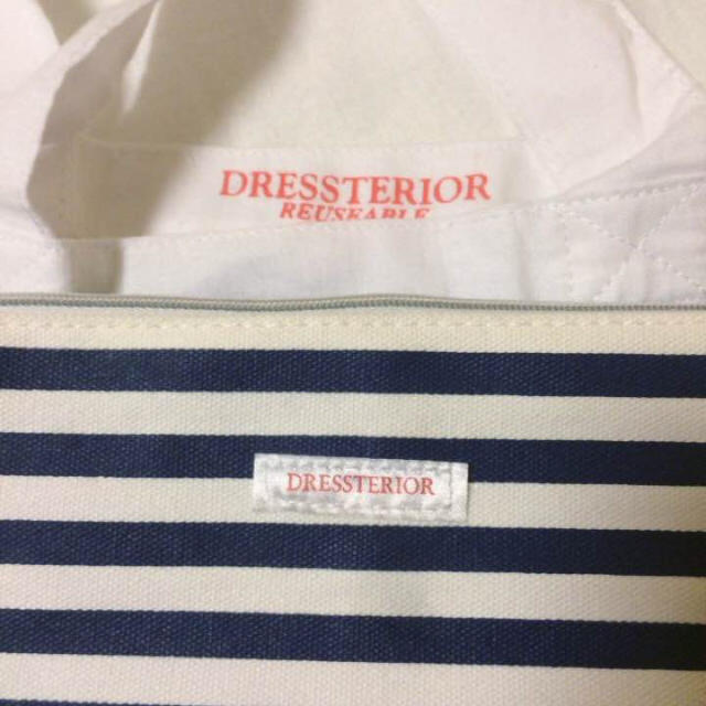 DRESSTERIOR(ドレステリア)のドレステリア デニムボーダー クラッチ & トート バッグ セット 新品同様 レディースのバッグ(クラッチバッグ)の商品写真