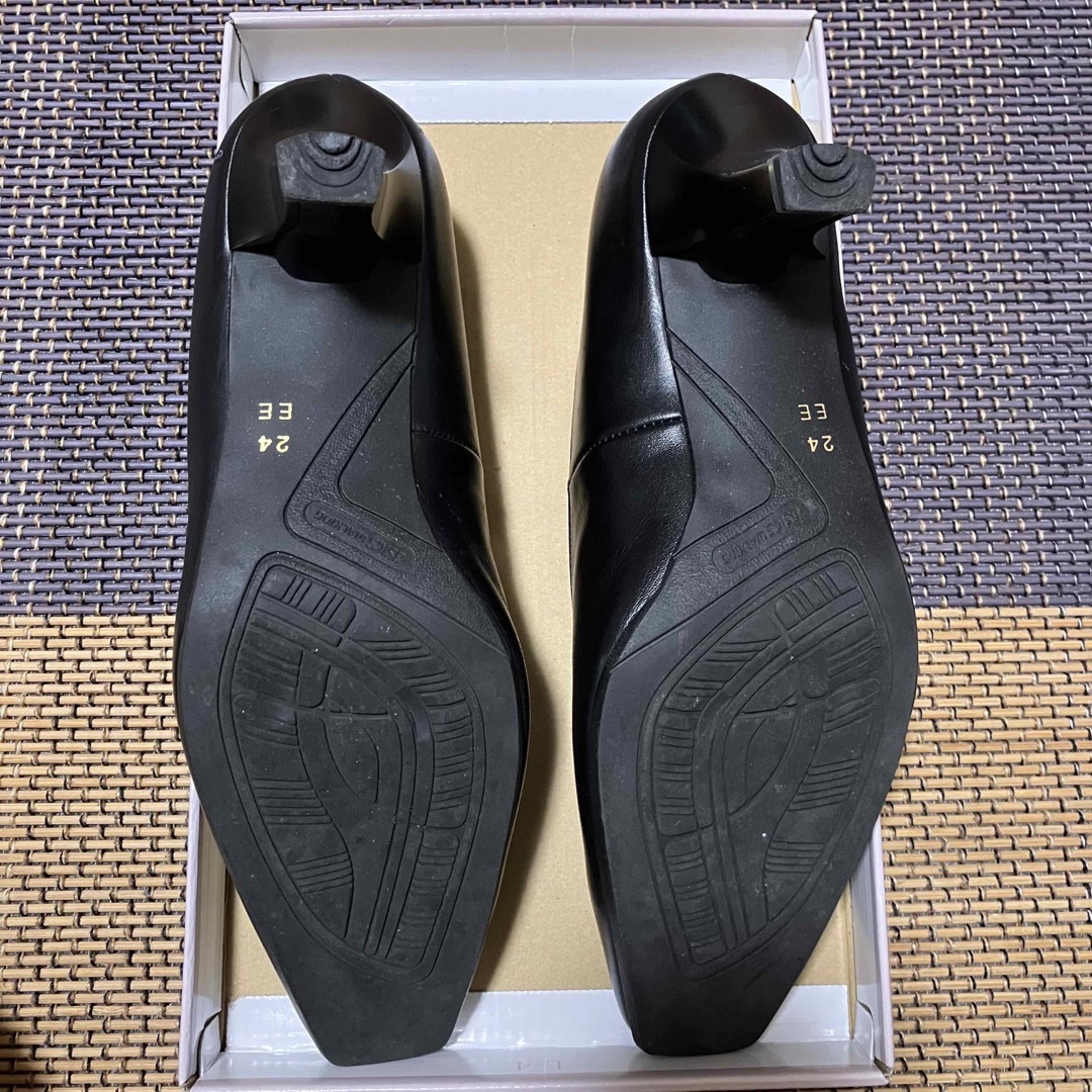 asics(アシックス)のアシックス　黒パンプス　GIRO レディースの靴/シューズ(ハイヒール/パンプス)の商品写真