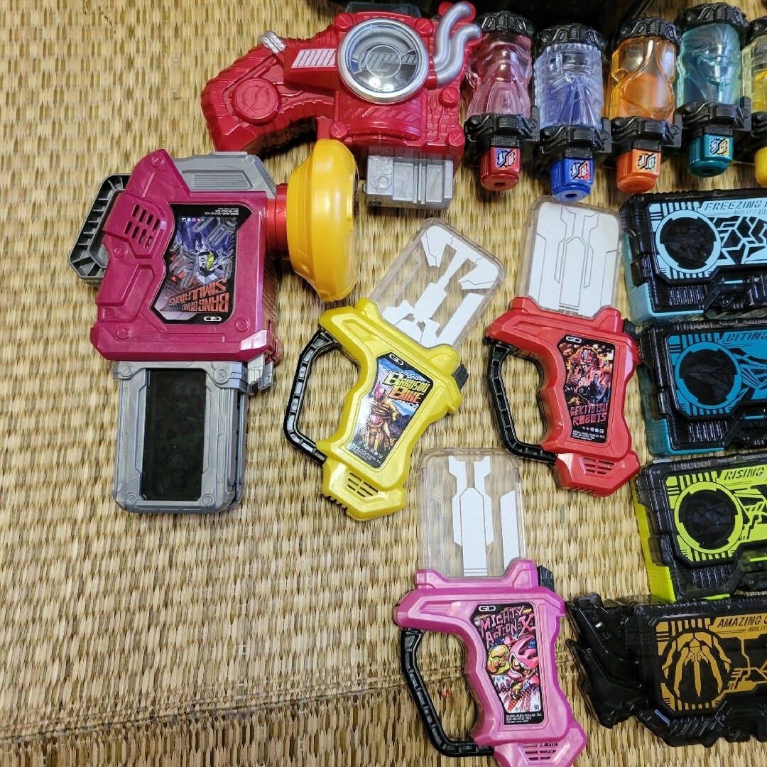 仮面ライダーゴースト、エグゼイド、ビルド、ジオウ、ゼロワン 最強なりきりセット